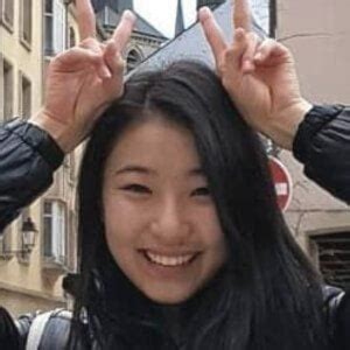 HTML